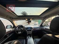 جیپ گراند شیرۆکی